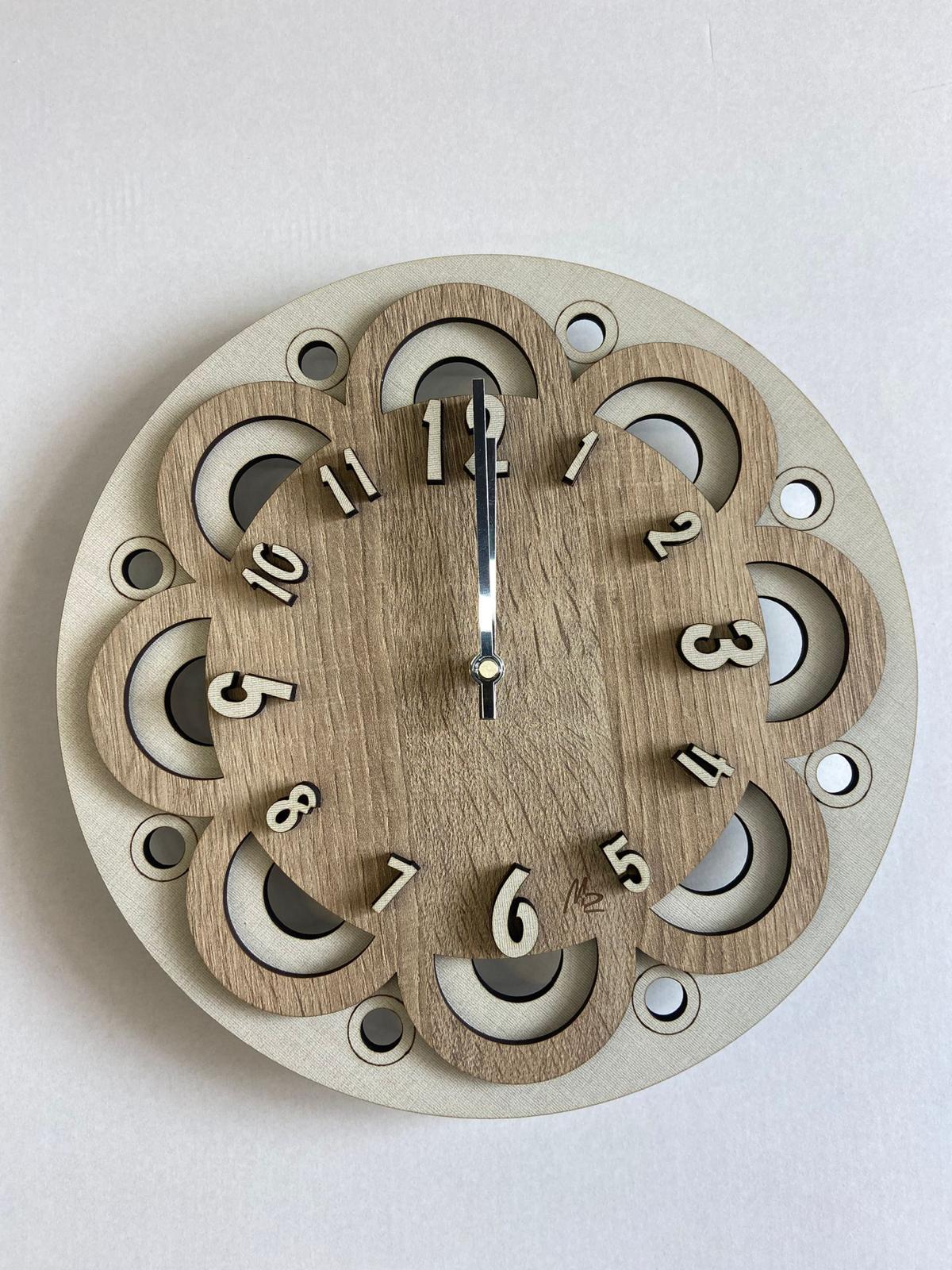 OROLOGIO DA PARETE IN LEGNO